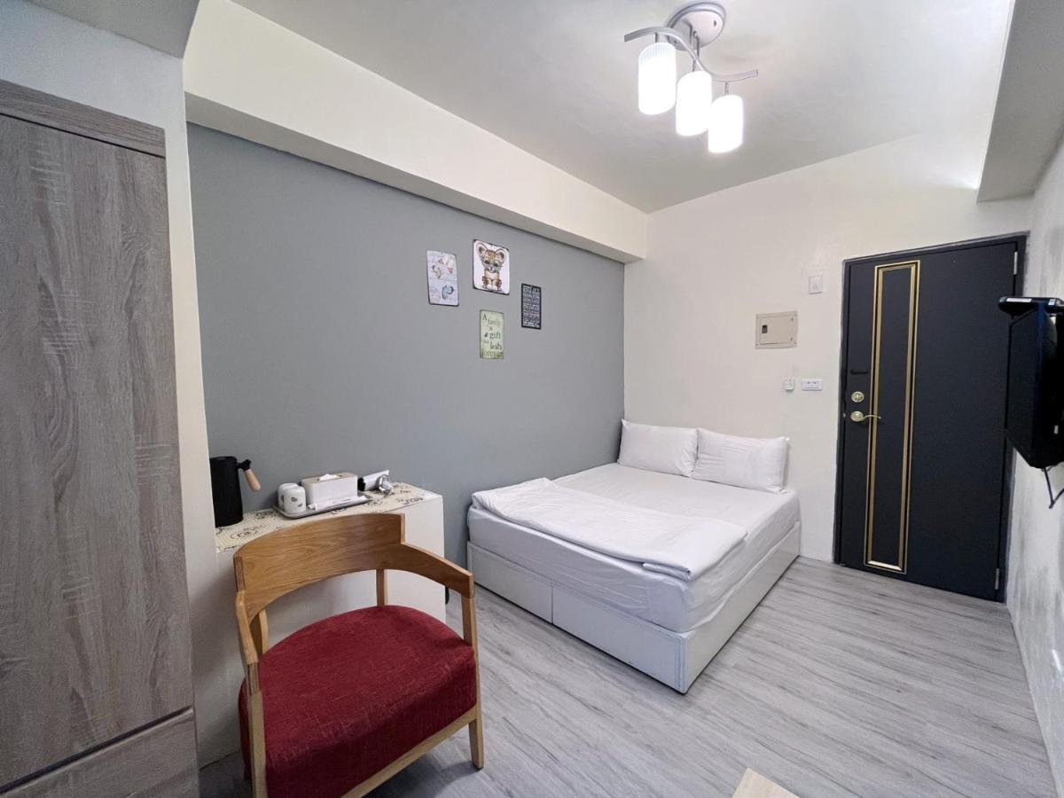 Fengchia Fun House Apartment Taichung Bagian luar foto